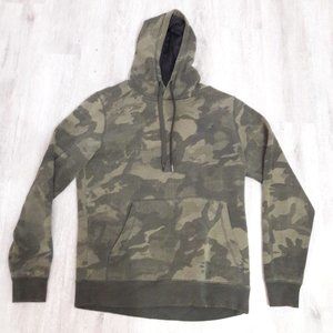 Under Armour Camoflauge Hoodie Fleece Green Hunting Gear Pullover Hoodie Mossy